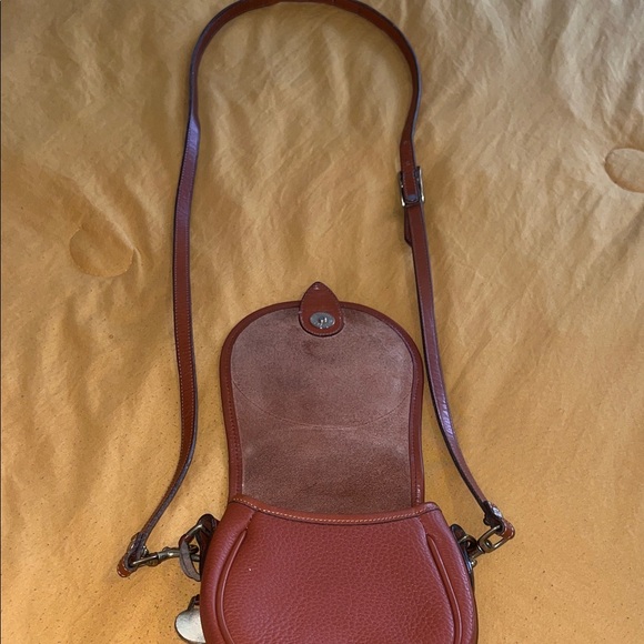 Dooney & Bourke Tan Leather Crossbody Bag - Picture 15 of 16